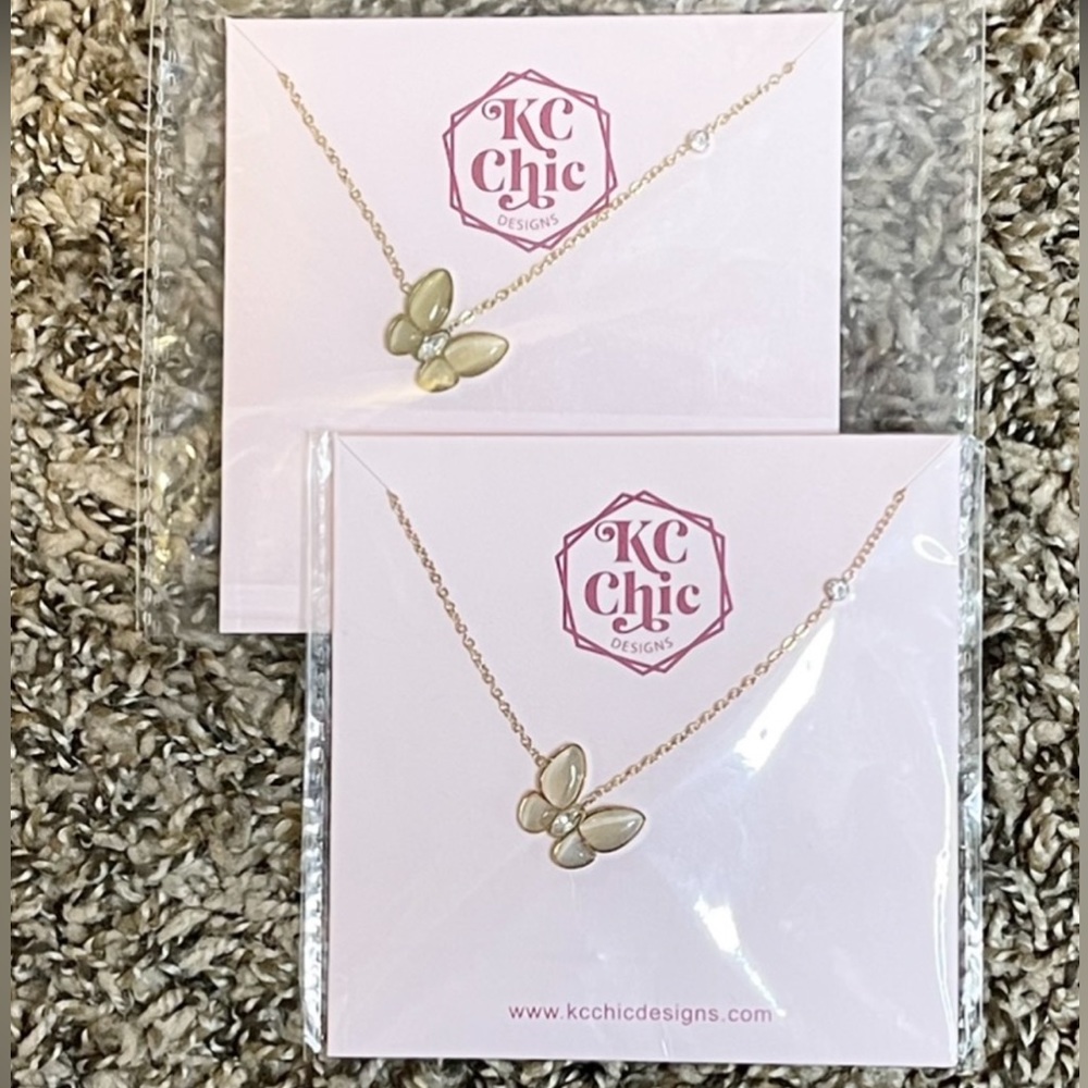 BRAND NEW KC CHIC BUTTERFLY NECKLACE